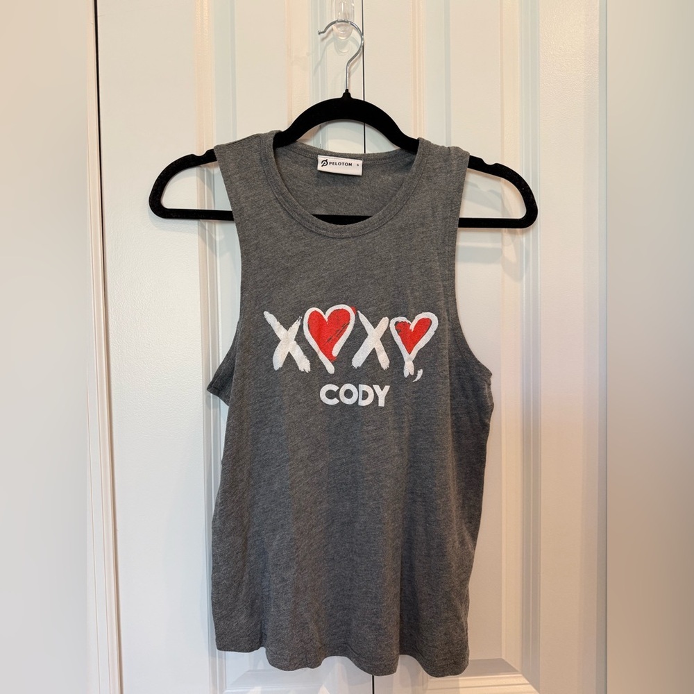 Peloton Women’s Xoxo Cody Graphic Tank Top